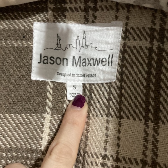 Shacket - Picture 4 of 8